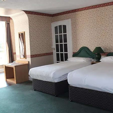 Szálloda King Thomond 3*