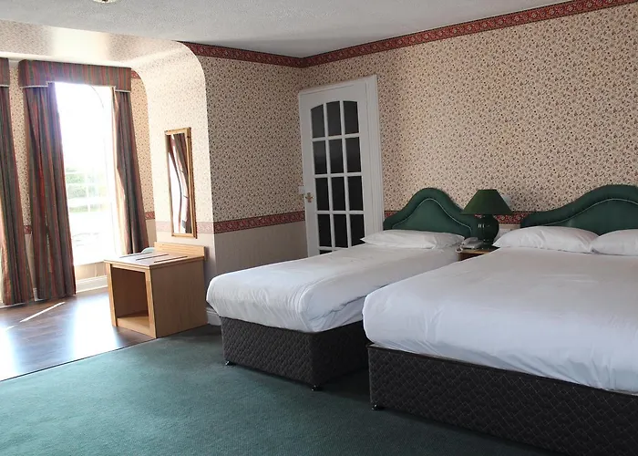 Hotel King Thomond 3*